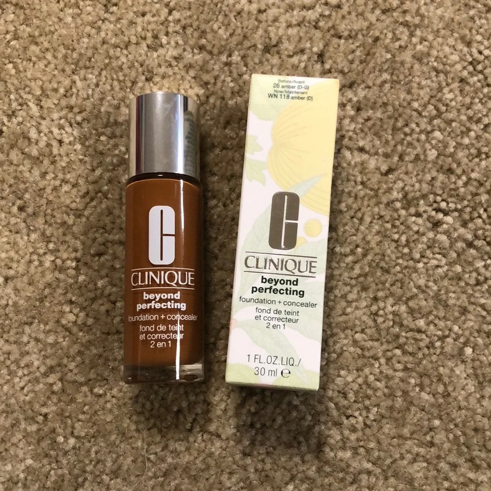 NEW Clinique Beyond Perfect foundation concealer WN 118 Amber